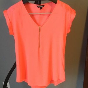 EXPRESS Top